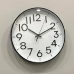 Decent Imported Wall Clock - Image 3