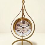 Classic Creative Silent Table Clock Vintage Gold Metal Retro Living Room Desk Clock Alarm Shelf Watch School Home Decor Gift